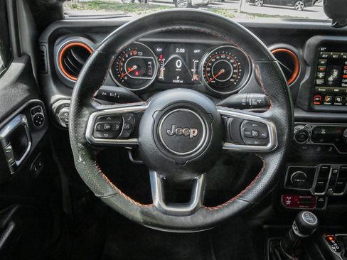 Used 2023 Jeep Gladiator Mojave w/ Trailer Tow Package AWD/4WD image 17