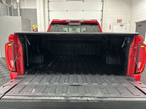 Used 2021 GMC Sierra 1500 SLT w/ SLT Premium Plus Package AWD/4WD image 12