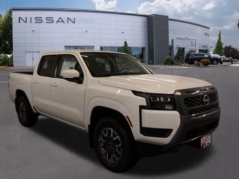 New 2026 Nissan Frontier SV w/ SV Convenience Package AWD/4WD image 1