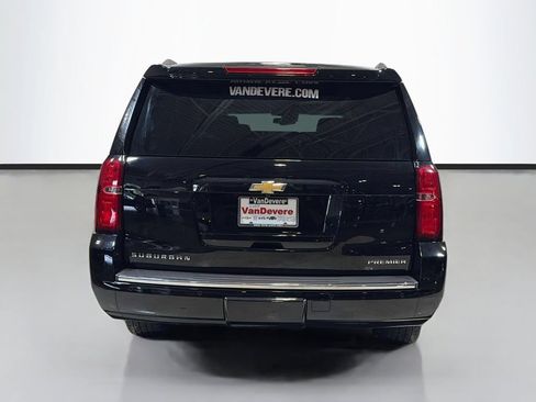 Used 2019 Chevrolet Suburban Premier w/ Max Trailering Package AWD/4WD image 8