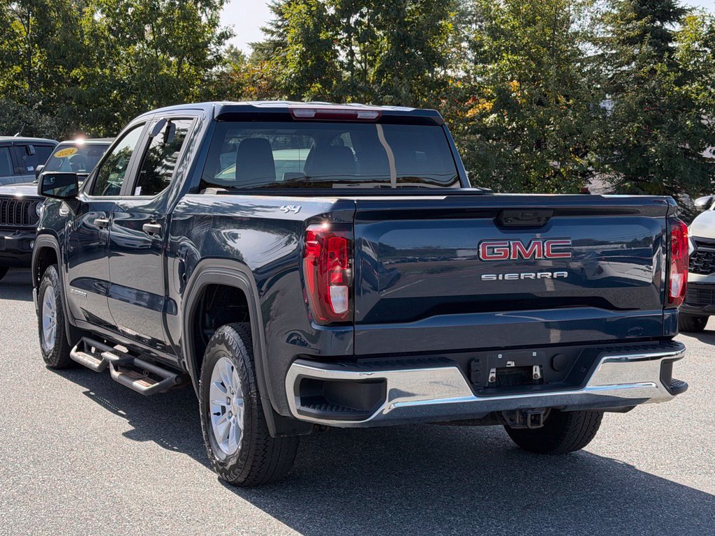 Used 2023 GMC Sierra 1500 Pro w/ Pro Value Package AWD/4WD image 3