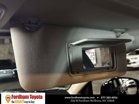 Used 2024 Honda HR-V LX image 28