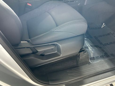 Used 2024 Toyota Tacoma SR5 image 32