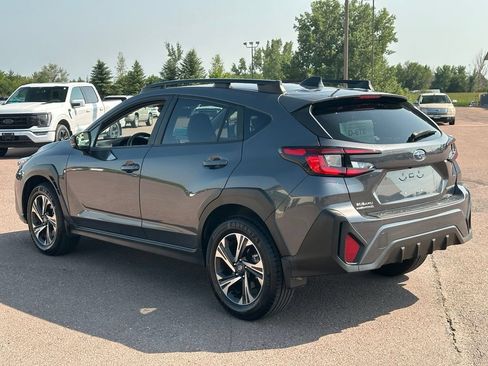 Used 2024 Subaru Crosstrek 2.0i Premium AWD/4WD image 5