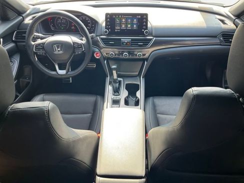 Used 2019 Honda Accord Sport image 11