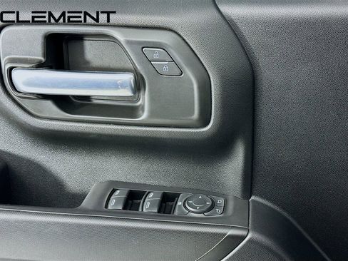 Used 2021 Chevrolet Silverado 1500 Custom image 22