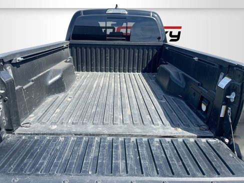Used 2023 Toyota Tacoma TRD Off-Road w/ Black Out Package (TMS) AWD/4WD image 24