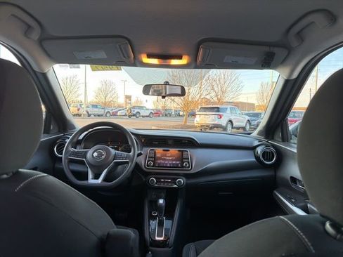 Used 2018 Nissan Kicks SV w/ Exterior Electronics Package image 13