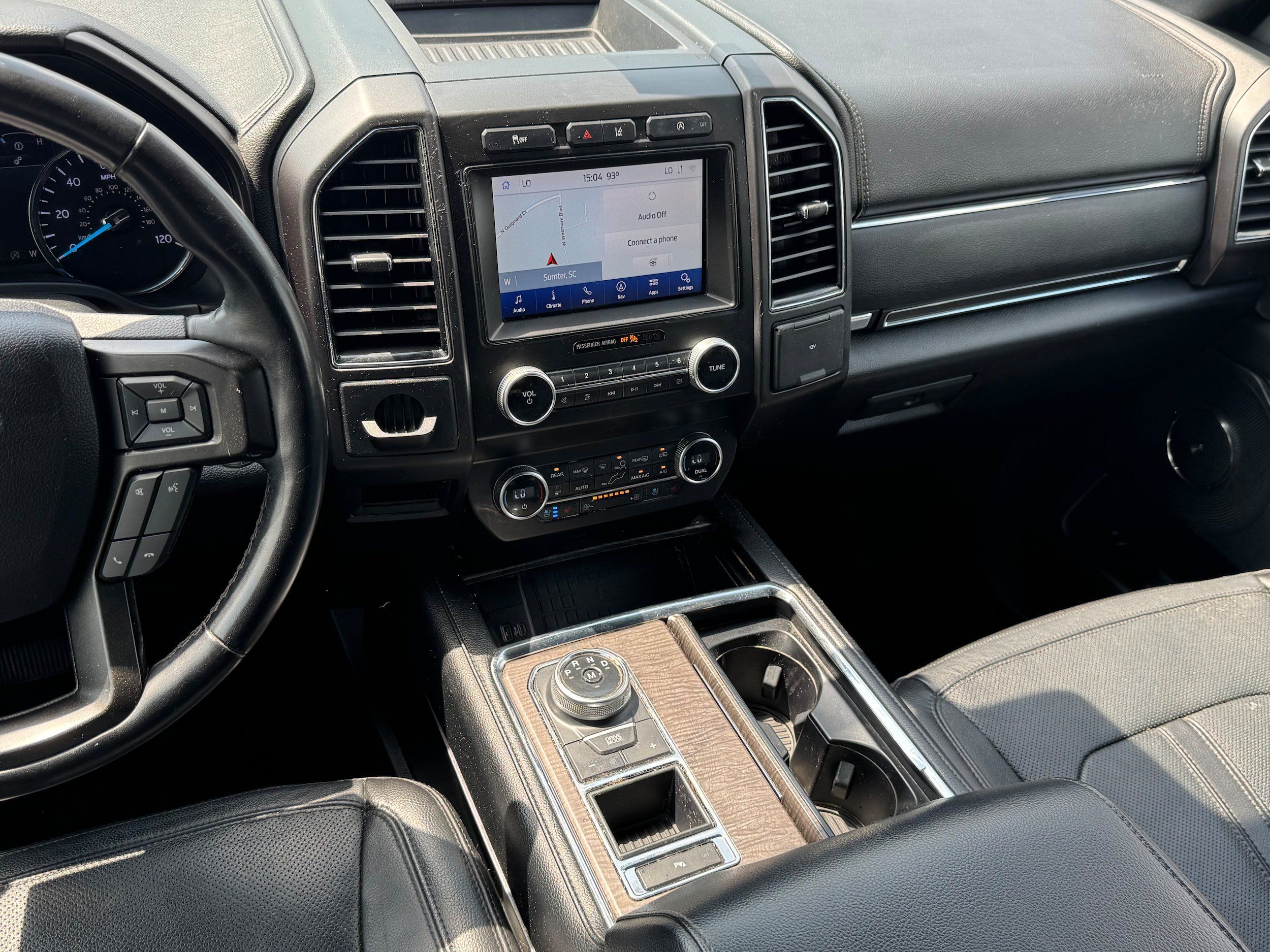 Used 2020 Ford Expedition Limited RWD image 15