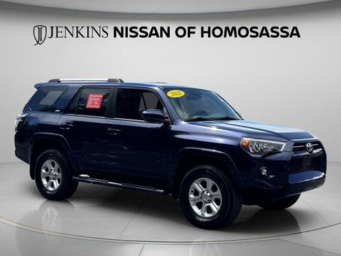 Used 2021 Toyota 4Runner SR5 AWD/4WD image 1