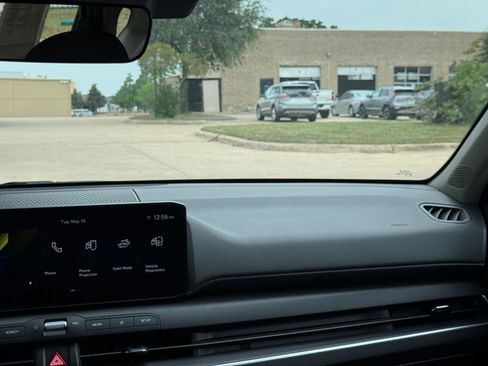 Used 2025 Kia K4 FWD image 35