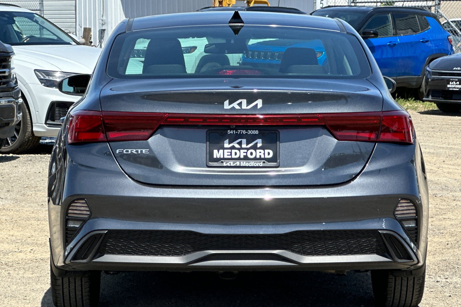 Used 2024 Kia Forte LXS FWD image 5