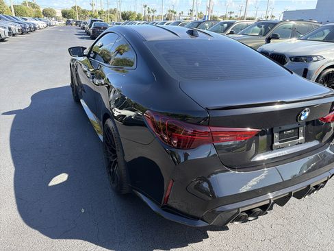 Used 2025 BMW M4 CS image 10