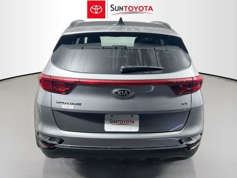 Used 2022 Kia Sportage EX image 5