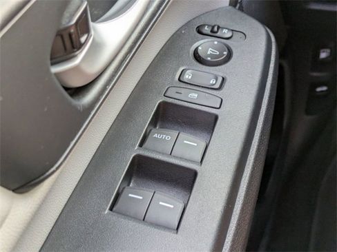 Certified 2020 Honda CR-V LX image 26