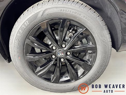 Used 2025 Buick Envista Sport Touring w/ Convenience I Package image 33
