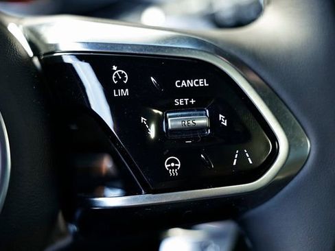 New 2026 Jaguar F-PACE R-Dynamic S image 38