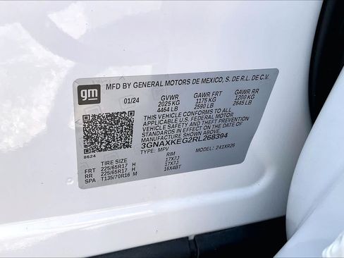 Used 2024 Chevrolet Equinox LT FWD image 30