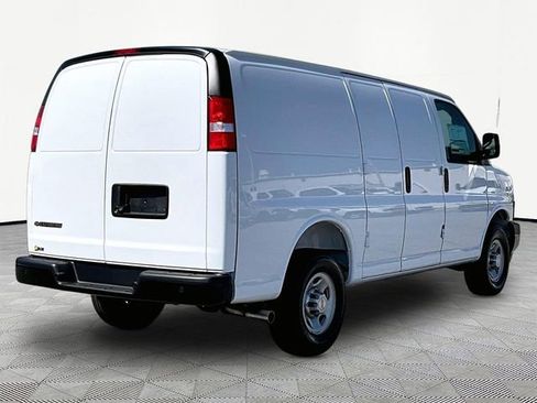 New 2026 Chevrolet Express 2500 w/ Driver Convenience Package RWD image 6