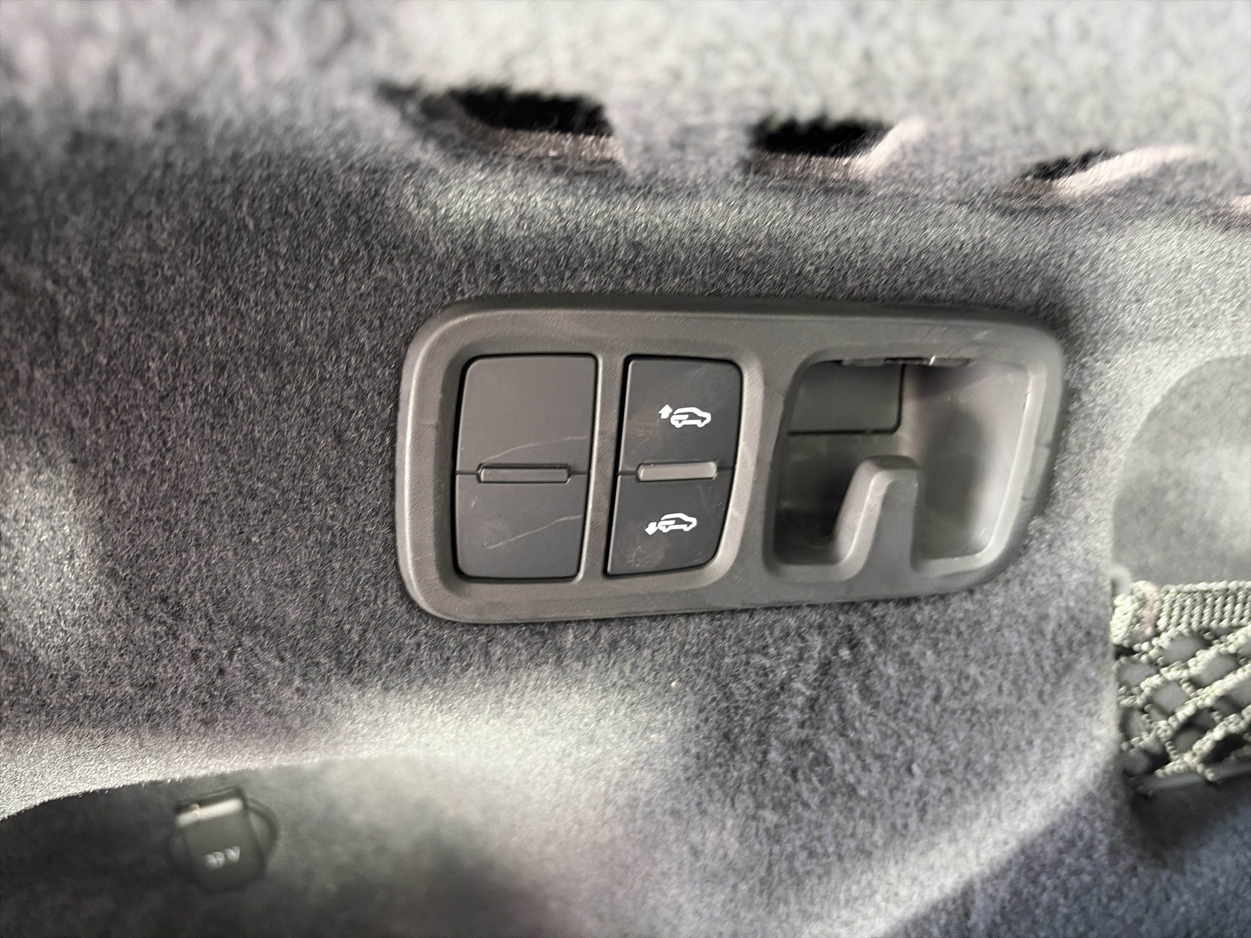 Used 2021 Audi SQ8 Premium Plus w/ Luxury Package AWD/4WD image 18