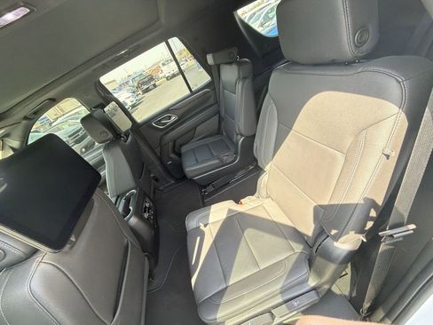 Used 2023 Chevrolet Tahoe Z71 w/ Luxury Package image 23