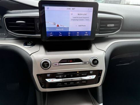 Used 2021 Ford Explorer XLT w/ Equipment Group 202A image 30