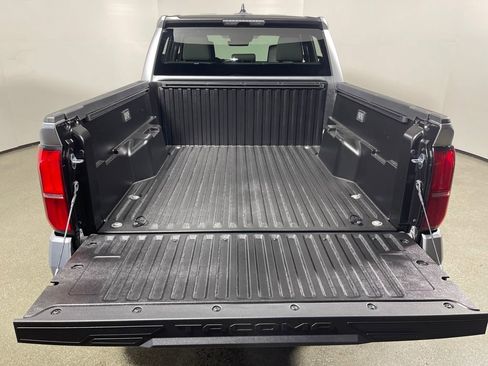 New 2026 Toyota Tacoma SR5 image 10