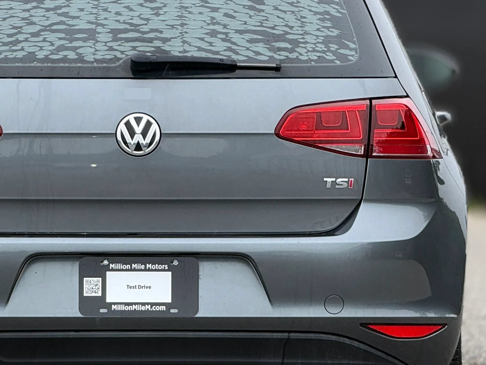 Used 2017 Volkswagen Golf Wolfsburg Edition FWD image 14