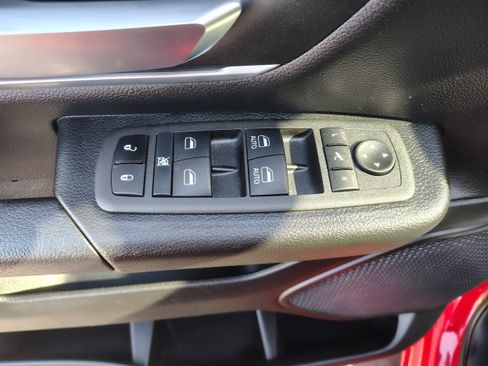 Certified 2022 RAM 1500 Big Horn image 19