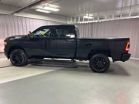 Used 2024 RAM 2500 Big Horn w/ Night Edition image 4