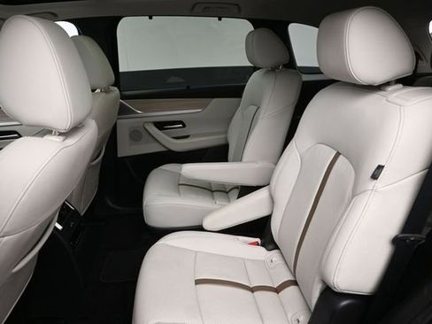 Certified 2024 MAZDA CX-90 Plug-In Hybrid w/ Premium Plus AWD/4WD image 12