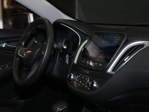 Used 2023 Chevrolet Malibu LT image 18