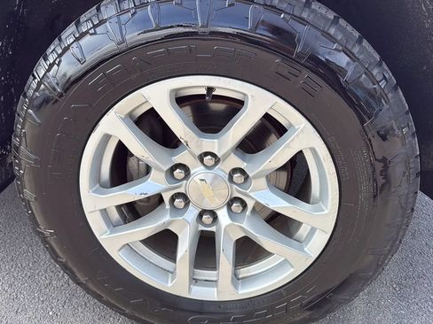 Used 2019 Chevrolet Silverado 1500 LT w/ All-Star Edition AWD/4WD image 14