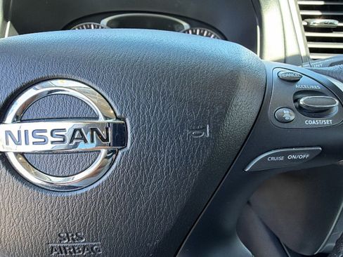 Used 2020 Nissan Pathfinder SL w/ Cargo Package AWD/4WD image 20