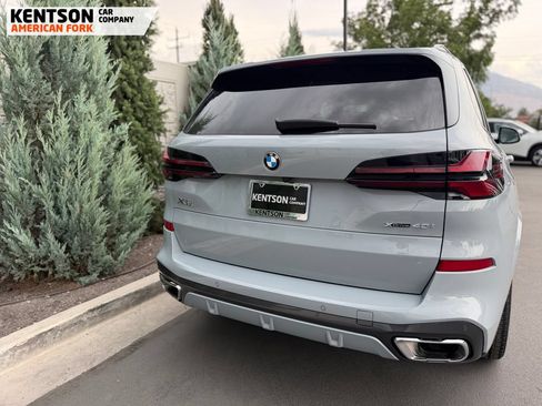 Used 2026 BMW X5 xDrive40i w/ M Sport Package AWD/4WD image 33