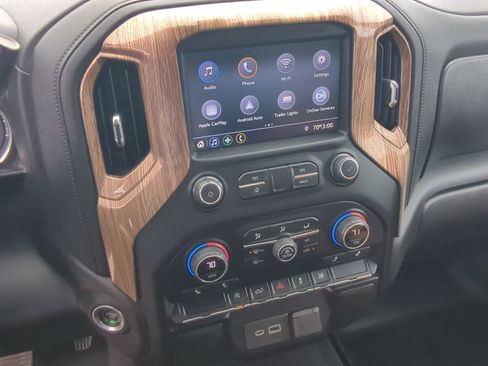 Used 2021 Chevrolet Silverado 1500 LT image 21