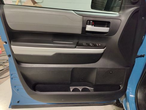 Used 2019 Toyota Tundra Limited w/ Limited Premium Package image 20