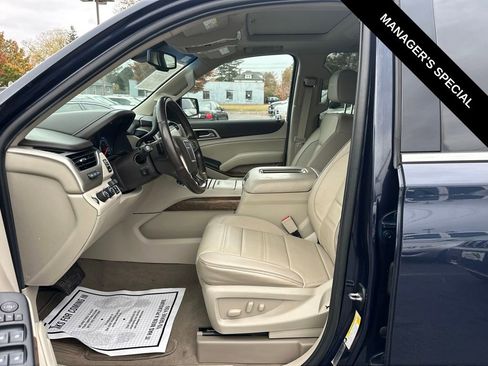 Used 2019 GMC Yukon Denali w/ Denali Ultimate Package image 13