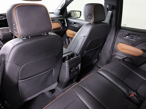 Used 2024 GMC Canyon AT4 w/ AT4 Premium Package image 50