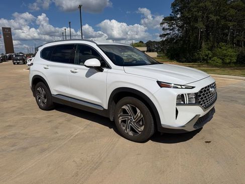 Used 2022 Hyundai Santa Fe SEL image 4