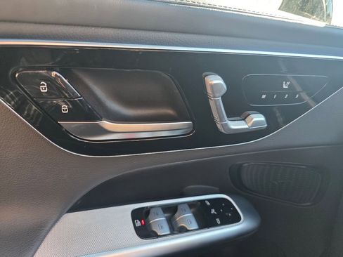 Used 2023 Mercedes-Benz GLC 300 4MATIC image 14