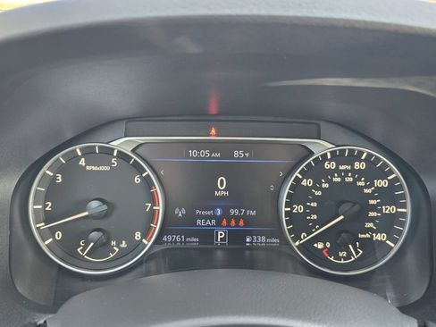 Used 2024 Nissan Altima 2.5 SV FWD image 24