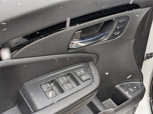 Used 2022 Honda Pilot Touring image 13