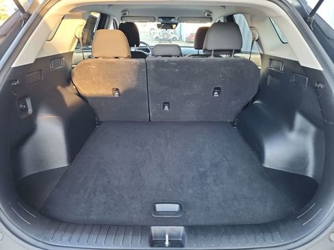 Used 2024 Kia Sportage LX image 38