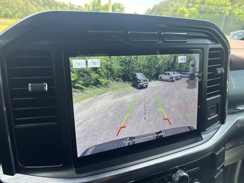Used 2022 Ford F150 Lariat AWD/4WD image 17