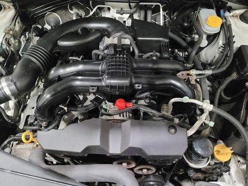 Used 2013 Subaru Crosstrek 2.0i Premium image 30