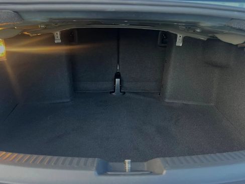 Used 2016 Volkswagen Beetle 1.8T Denim FWD image 41