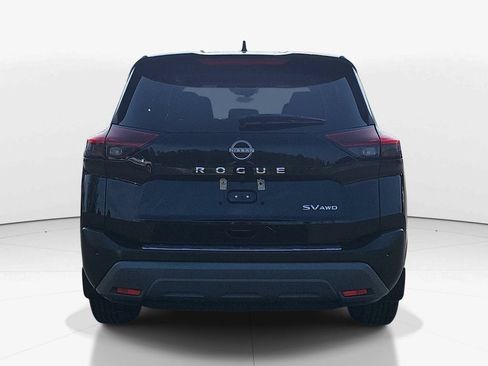 Used 2023 Nissan Rogue SV AWD/4WD image 7