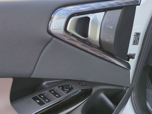 Certified 2026 BMW X3 xDrive30 w/ Convenience Package image 15