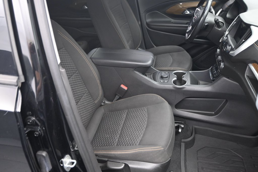 Used 2021 GMC Terrain SLE w/ Driver Convenience Package AWD/4WD image 13